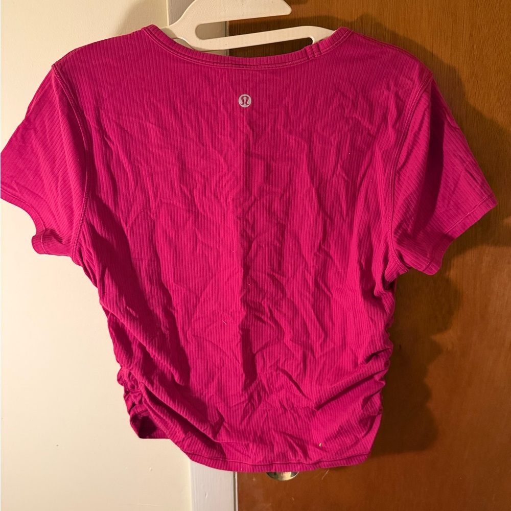 lululemon Magenta Ribbed Ruched Top - Picture 4 of 4